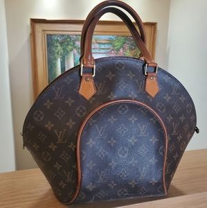 Authentic Louis Vitton